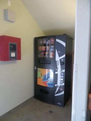 Walden North Park Inn & Suites מראה חיצוני תמונה