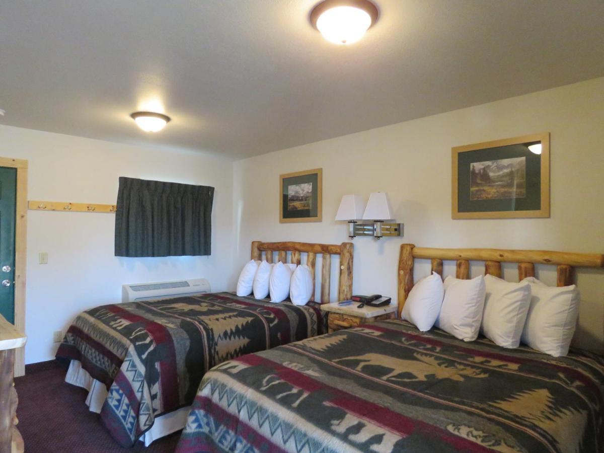 Walden North Park Inn & Suites חדר תמונה